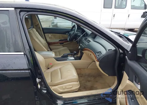 2011 Honda Accord 2.4 Ex-L z USA, uszkodzony, nr VIN 1HGCP2F8XBA048640